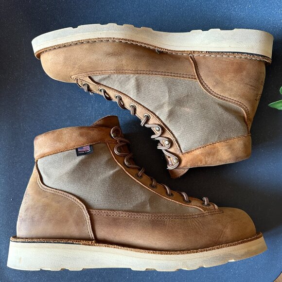 Huckberry x Danner Waxed Canvas Danner Light in Texas Tan Men's 11 EE - Picture 12 of 14